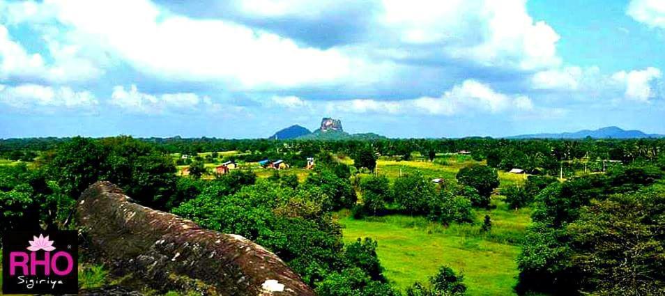 Rho Sigiriya Lake Edge Retreat Kibissa Exterior photo